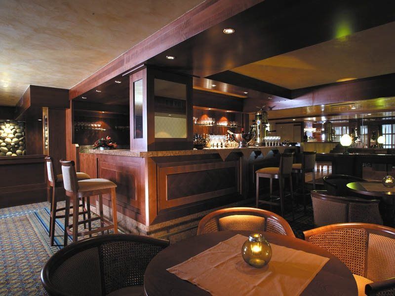 Sina De La Ville Milan Restoran gambar